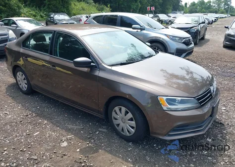2016 Volkswagen Jetta 1.4T S z USA, uszkodzony, nr VIN 3VW267AJ4GM221824